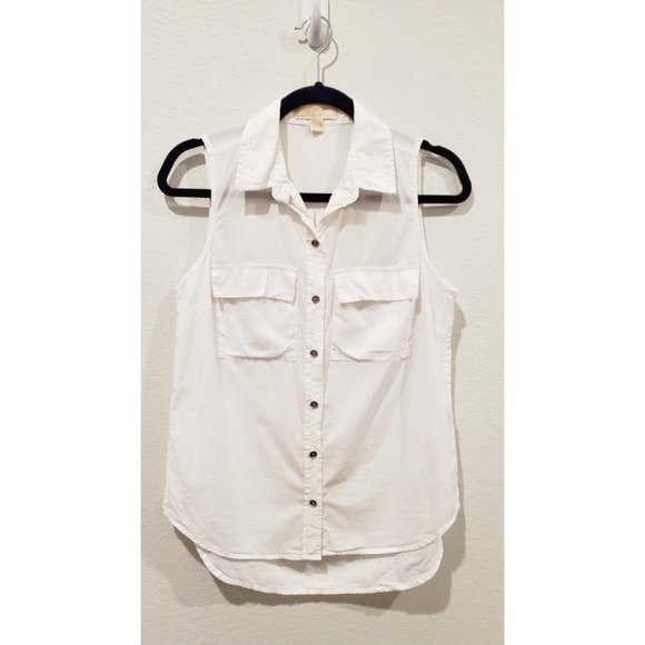 Michael Kors Tops - MICHAEL KORS Fashion Pockets Button Tank Top